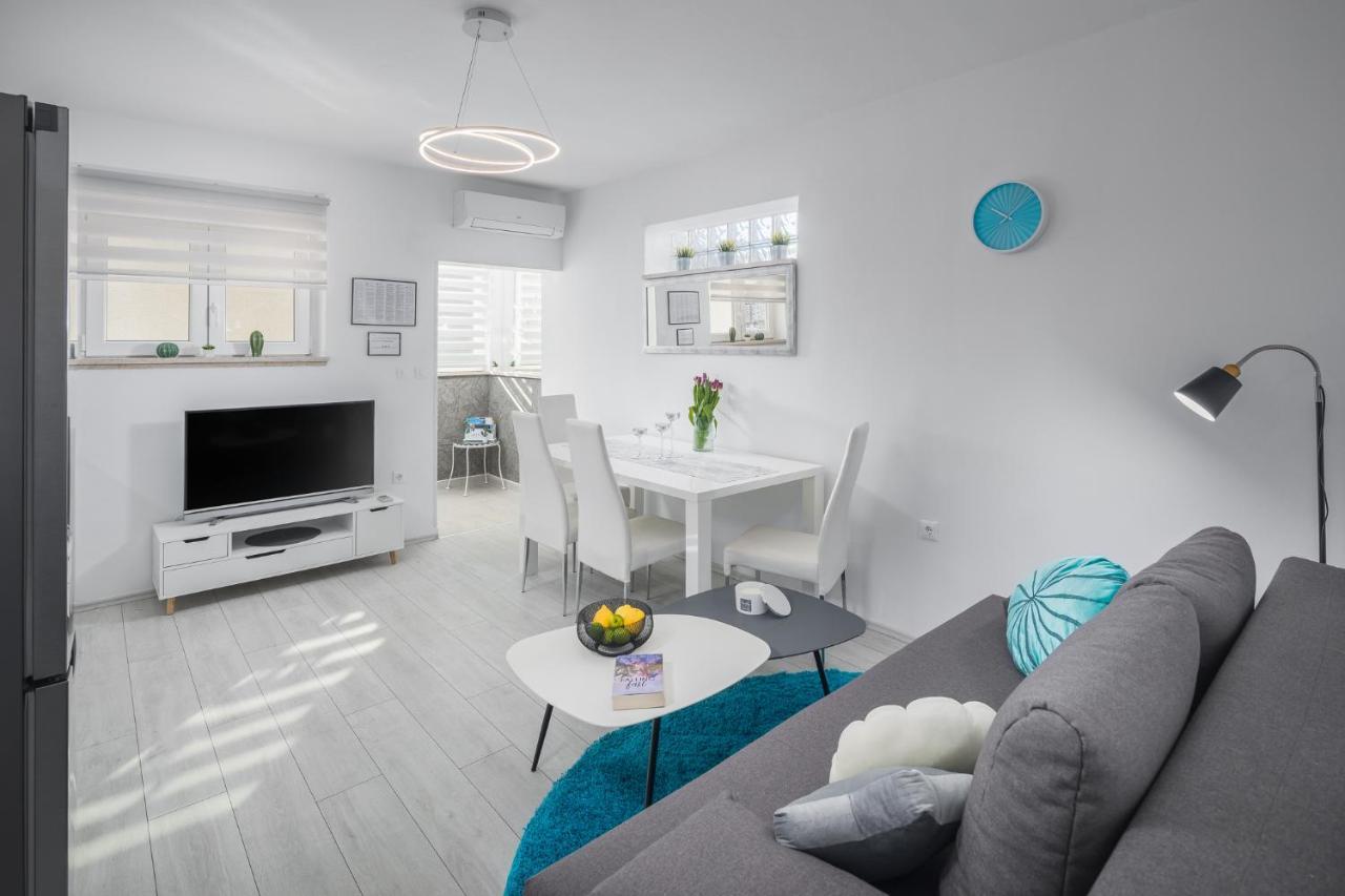 Apartment Sea Pearl Пореч Екстер'єр фото