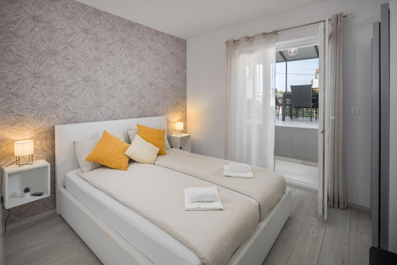 Apartment Sea Pearl Пореч Екстер'єр фото