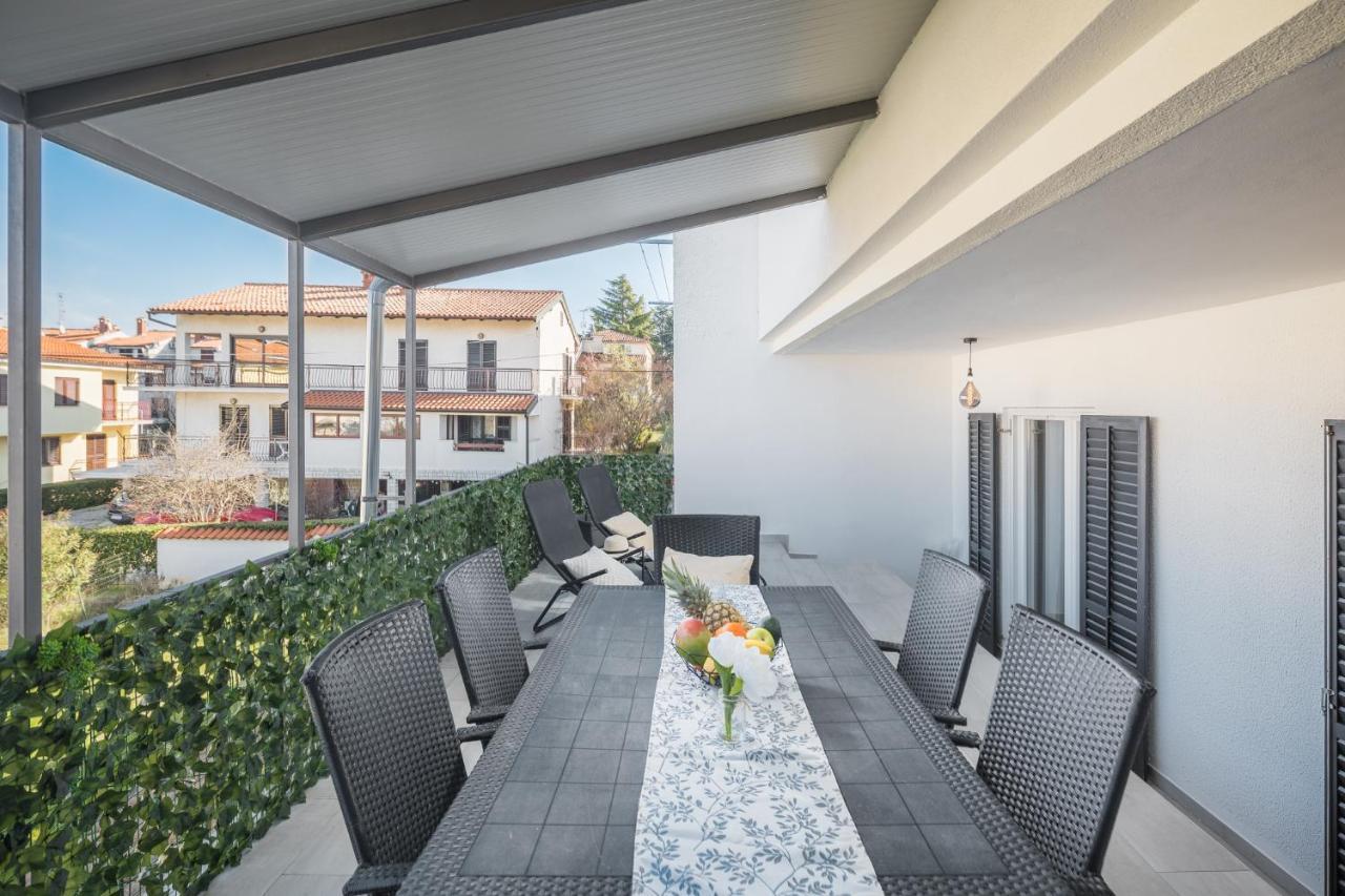Apartment Sea Pearl Пореч Екстер'єр фото